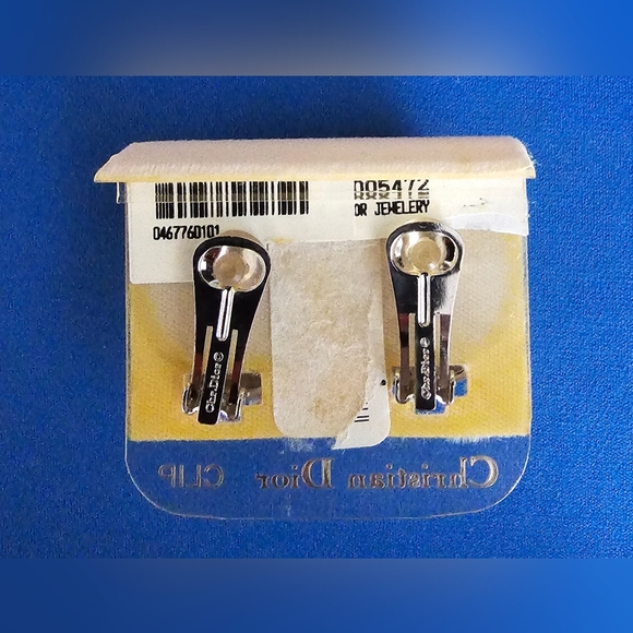 Vintage Christian Dior rhinestones clip earrings - Picture 3 of 3